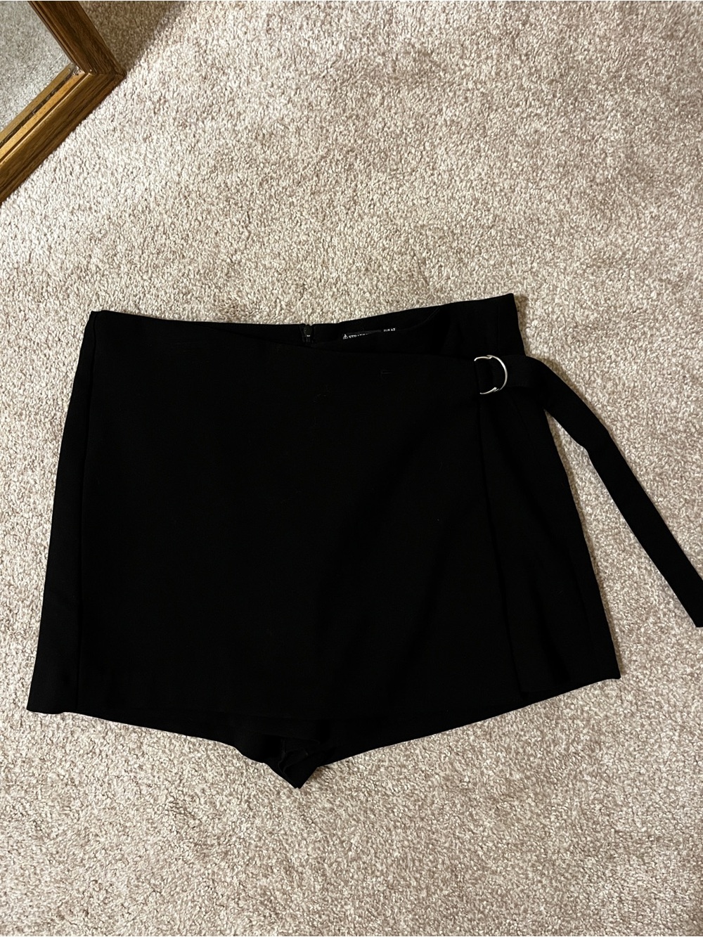 stradivarius Black Wrap Skort with Side Belt
